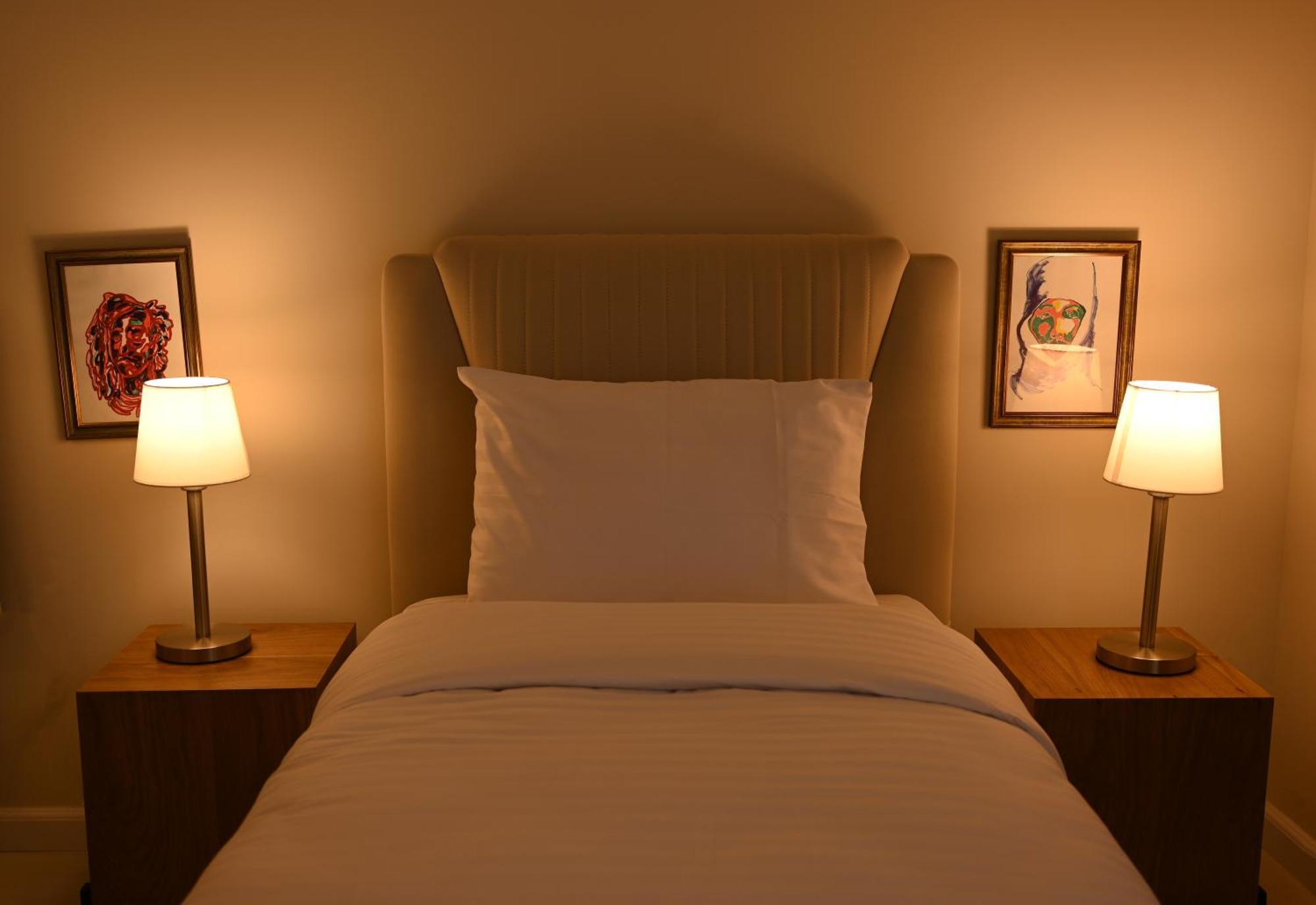Niche Boutique Hotel Тирана Екстер'єр фото