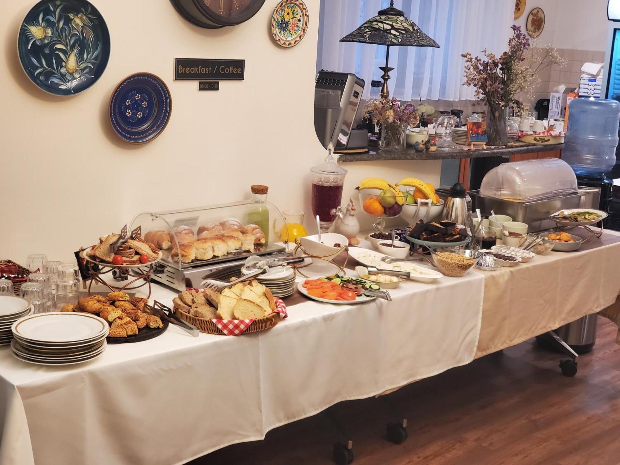 Niche Boutique Hotel Тирана Екстер'єр фото