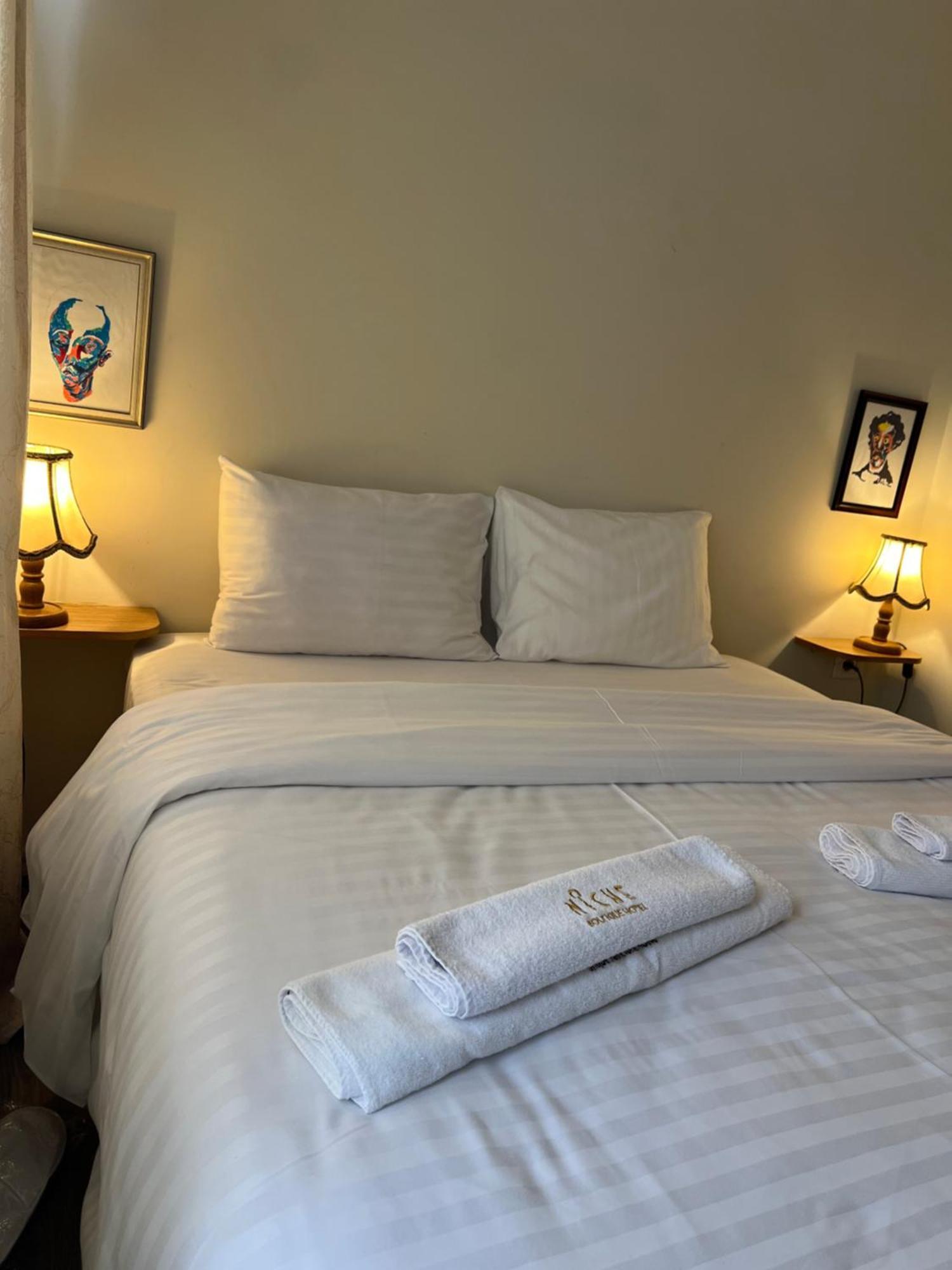 Niche Boutique Hotel Тирана Екстер'єр фото